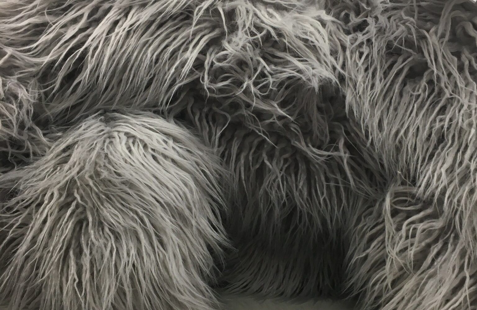 Your Guide to Bedding That Repels Cat (and Dog) Hair Happy Cat Corner